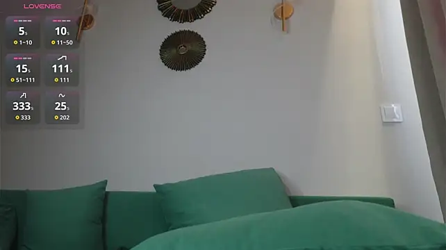 RebeNoir stripchat live cam model