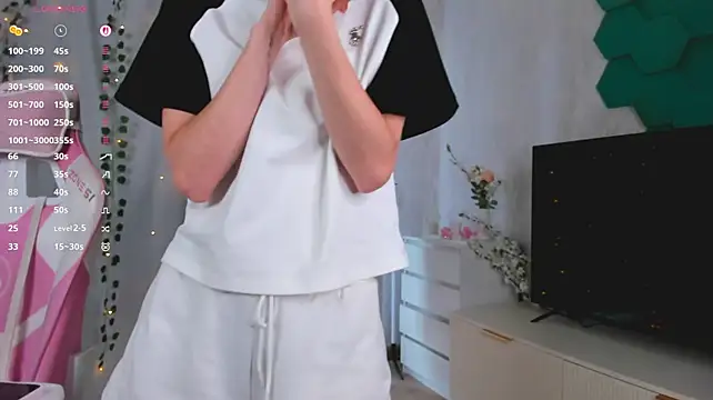 NellieEinspahr stripchat live cam model