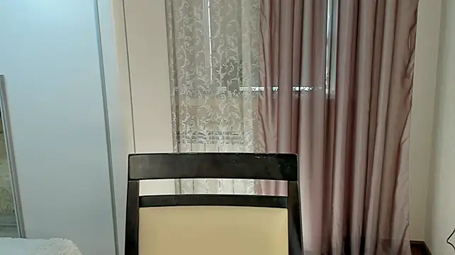 GirlMathExpert stripchat live cam model