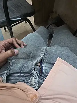 jp8094 stripchat live cam model
