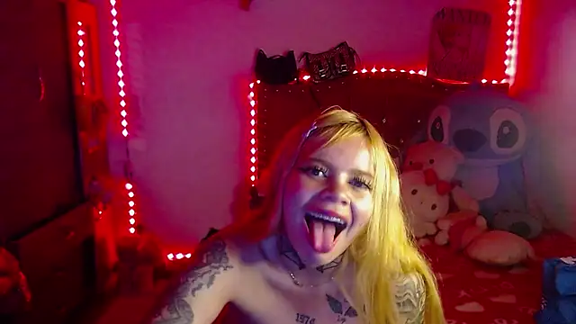 Candykane29 stripchat live cam model