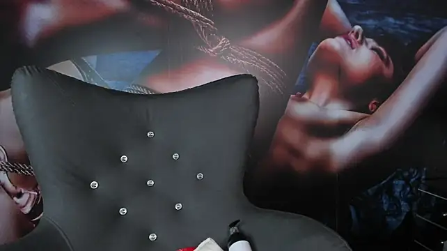 miss___taylor stripchat live cam model
