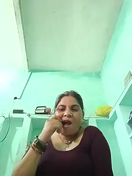 Rasiya_5 stripchat live cam model