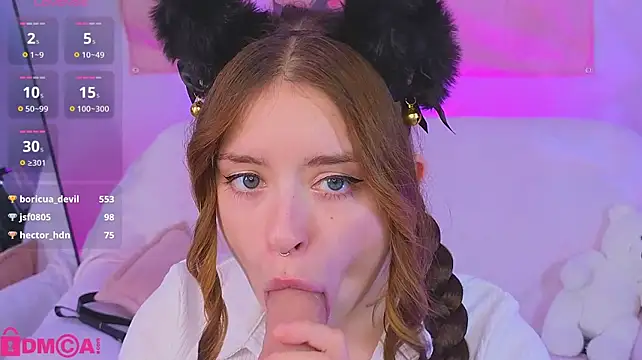 selenamils stripchat live cam model