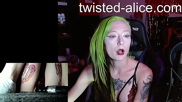 Twisted_Alice stripchat live cam model