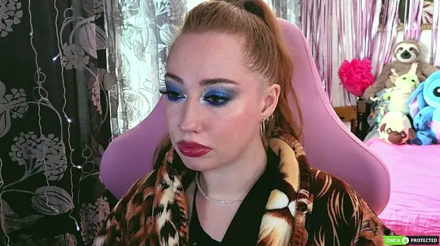 TinaBrook stripchat live cam model