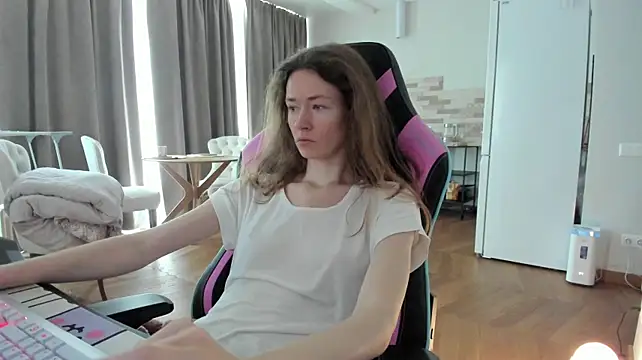 ooksiiii stripchat live cam model
