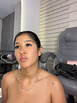 Aida_moreno stripchat live cam model