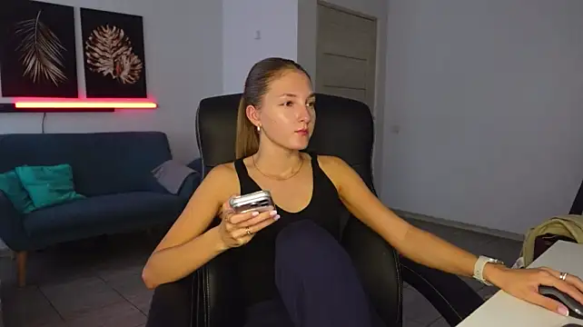 Lana_Jewel stripchat live cam model