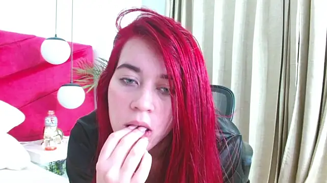 Sophie_ponce stripchat live cam model