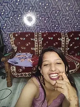 Queen_Rosyy stripchat live cam model