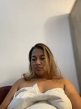 Jlo_69 stripchat live cam model