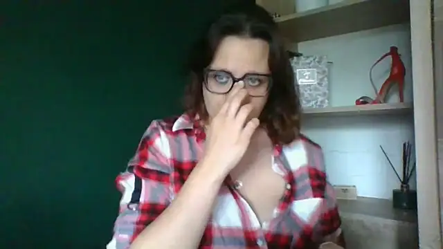 sensual_paris stripchat live cam model
