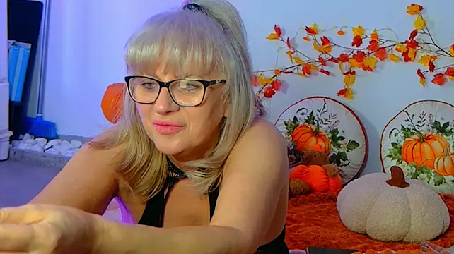 Cougar_Milff stripchat live cam model