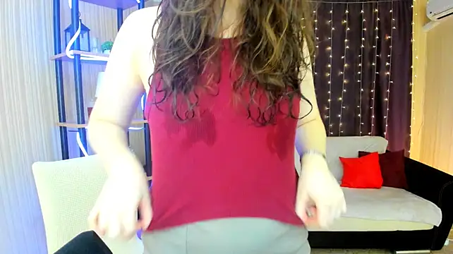 AlluringLookk stripchat live cam model