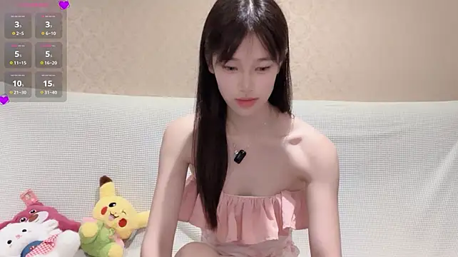 Chloeeaa stripchat live cam model