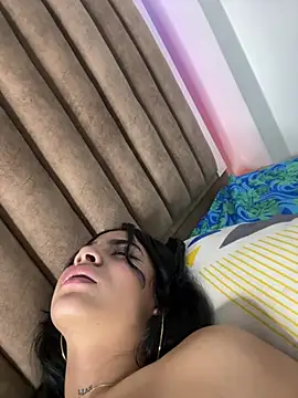 MIA_GT777 stripchat live cam model
