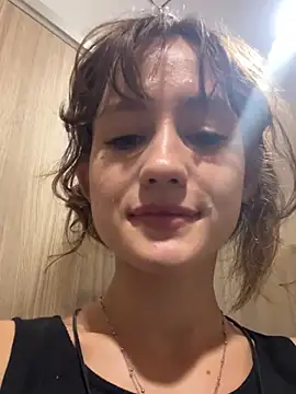 what_is_the_sun stripchat live cam model
