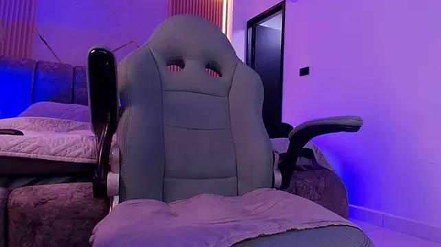 mister_miike stripchat live cam model