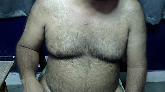 hairysubcub_70 stripchat live cam model