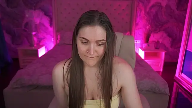 EmmyCharmm stripchat live cam model