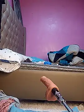 Pretty_Tifffany stripchat live cam model