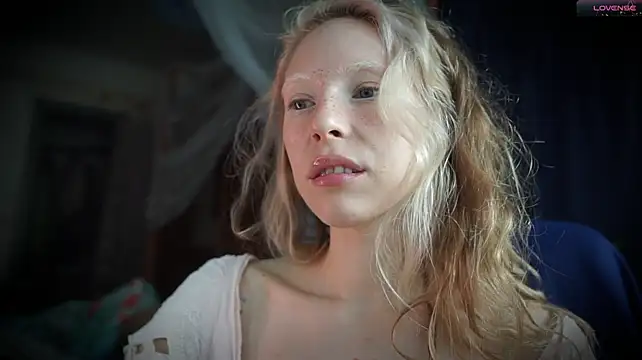 _Phantom_thread_ stripchat live cam model