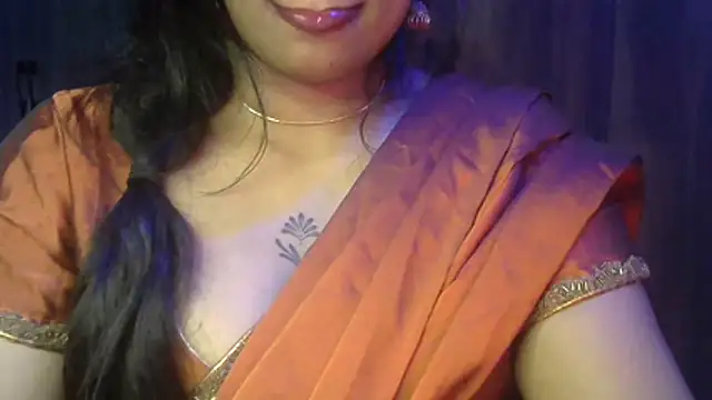ramya9-telugu stripchat live cam model