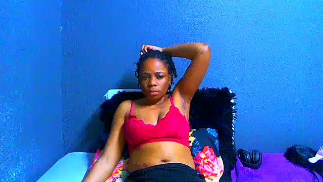 SMALLBOOBSXX stripchat live cam model