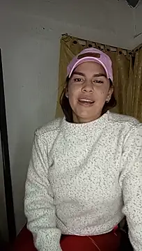leara stripchat live cam model