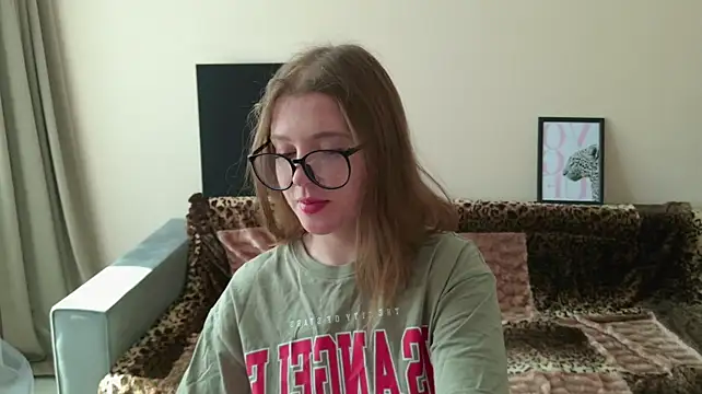 AmelieBlosom stripchat live cam model