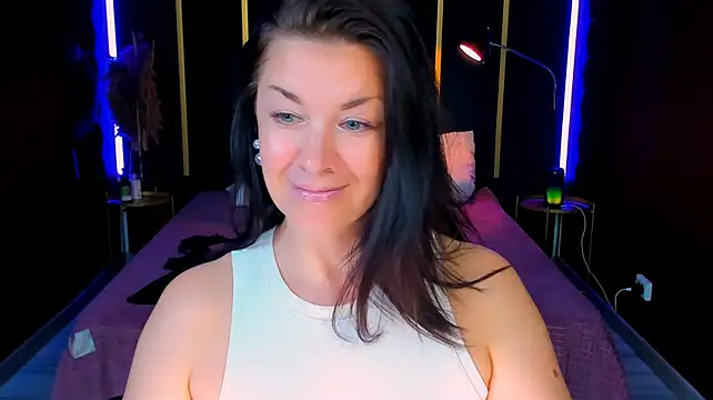 AnaMills stripchat live cam model