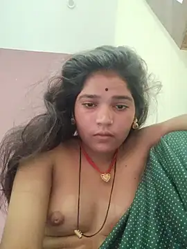 Mahek_-Love143 stripchat live cam model