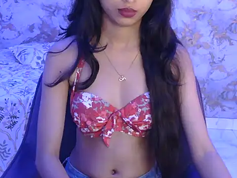 Ada-19 stripchat live cam model
