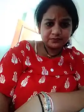 Priya_sharma16 stripchat live cam model