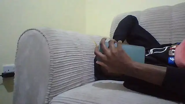 Cummin_Szn stripchat live cam model