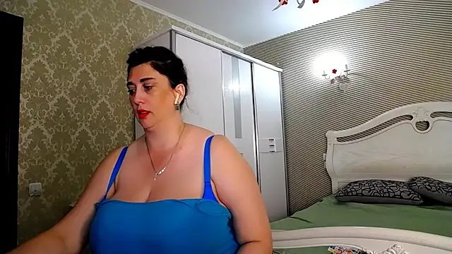 Evelyn_Shy stripchat live cam model