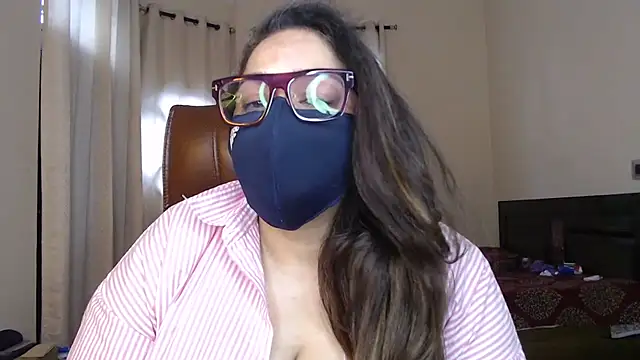 SEXY-Sardarni stripchat live cam model
