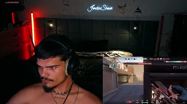 JordanShow stripchat live cam model
