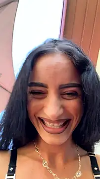 FeetVibe stripchat live cam model
