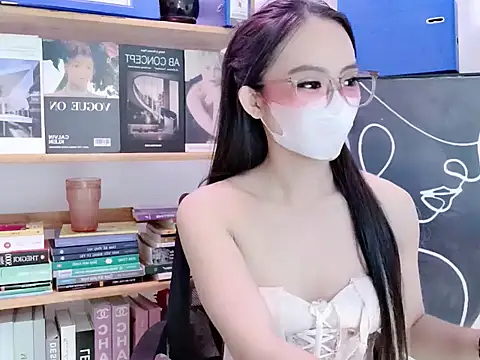 Lush-Office stripchat live cam model