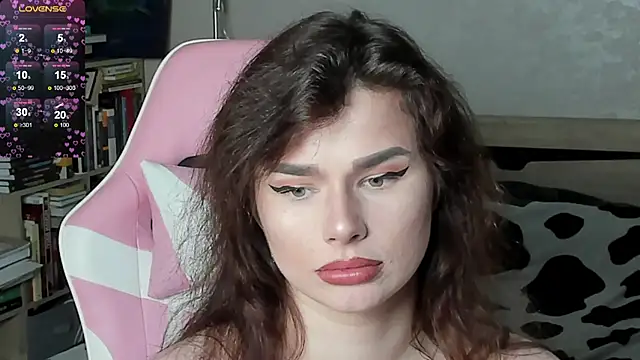 bbJ_one stripchat live cam model