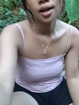 mit0-77 stripchat live cam model