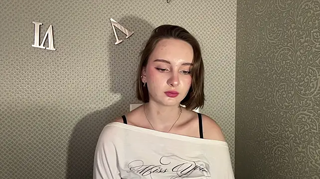 LovieClausing stripchat live cam model