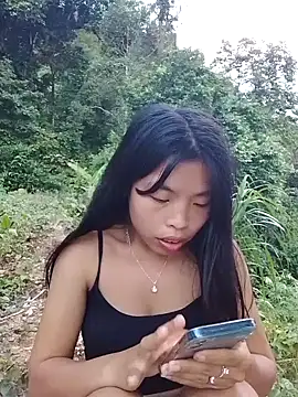 Hikomy- stripchat live cam model