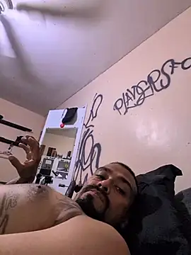 Cnutt310 stripchat live cam model