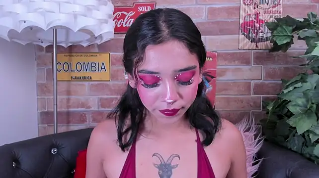 foxy_hannah stripchat live cam model