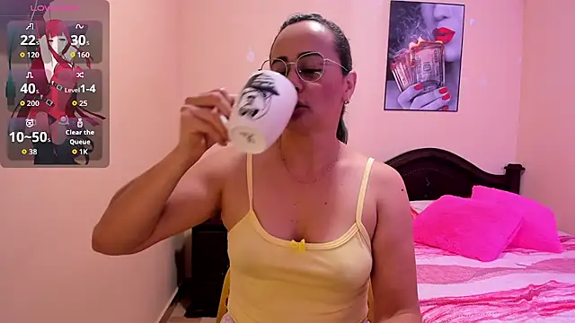 sara_florez12 stripchat live cam model