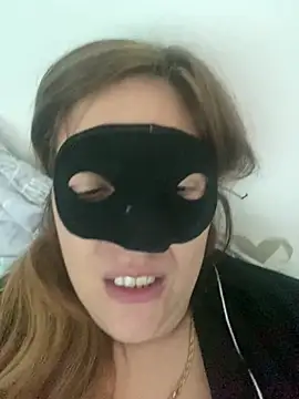 lulupiecitosamor stripchat live cam model