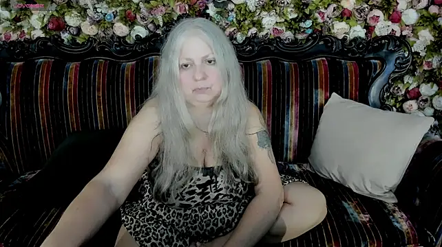mariabelladonna stripchat live cam model